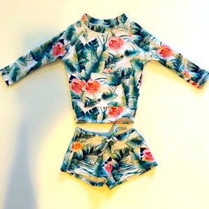 Hawaiian bought baby swim. Rash guard and shorts